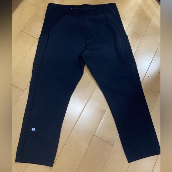 Lululemon - Picture 1 of 2